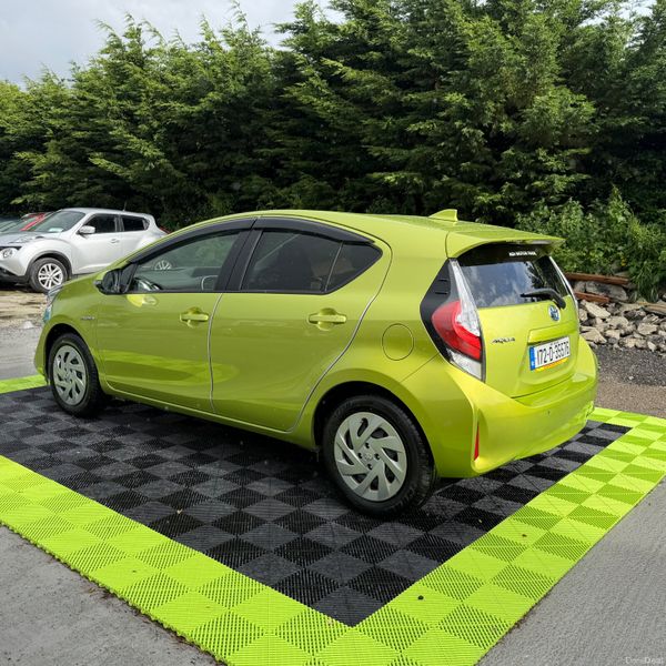 Toyota Aqua 2017 Ultra Low Mileage 389947017