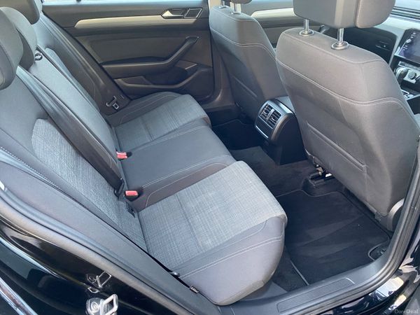 Volkswagen Passat 2020    150 Bhp 389947445