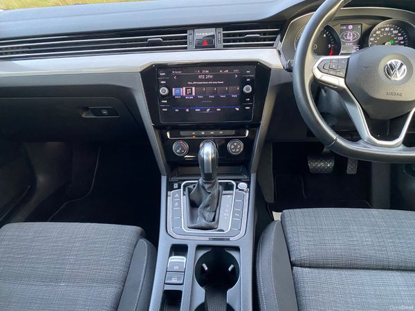 Volkswagen Passat 2020    150 Bhp 389947451