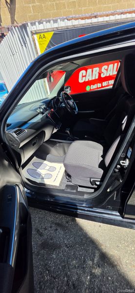 Suzuki Swift 1.2 RS Automatic 389947839