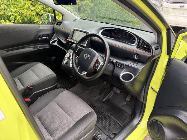 Toyota Sienta 1.5 Hybrid Auto Powersliding Doors 389959113