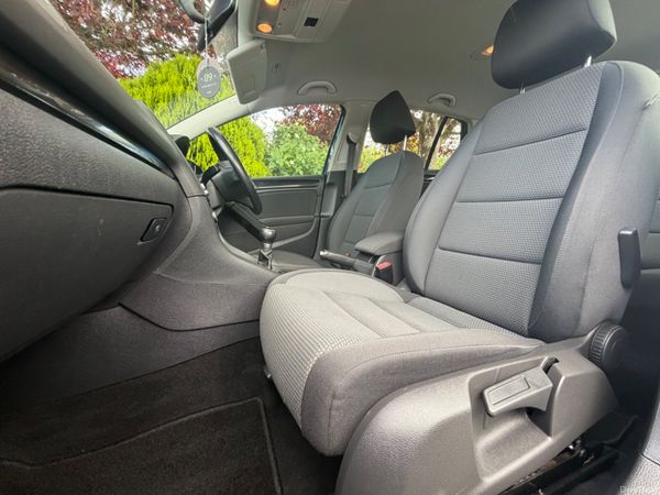 Volkswagen Golf  R-Line 389965557