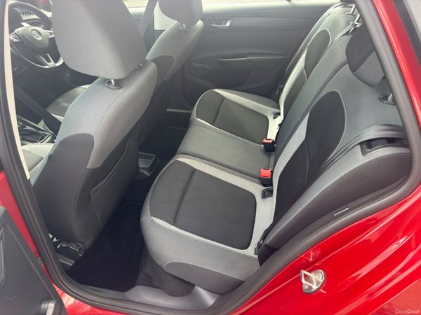 Skoda Fabia 389982399