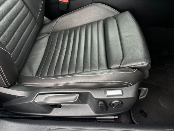 2020 (202) Volkswagen Passat SEL 2.0 TDI Automatic 389986493