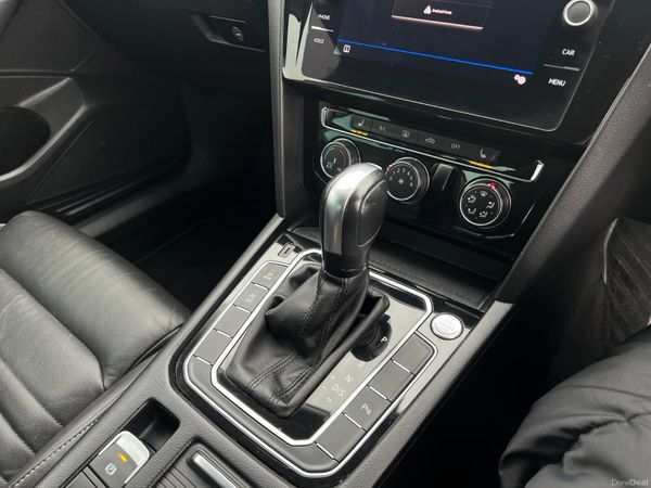 2020 (202) Volkswagen Passat SEL 2.0 TDI Automatic 389986503