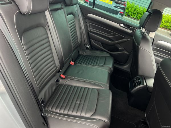 2020 (202) Volkswagen Passat SEL 2.0 TDI Automatic 389986505