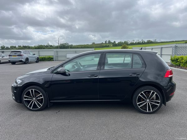 2017 Volkswagen Golf SE Nav 1.6 TDI BMT 389986883