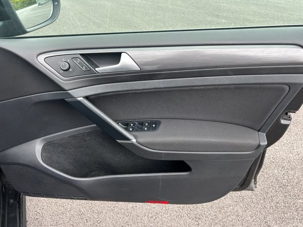 2017 Volkswagen Golf SE Nav 1.6 TDI BMT 389986897