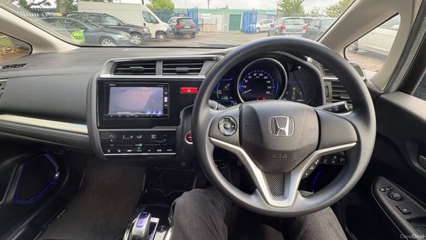 Honda Fit 1.5 Hybrid Petrol 2016 389902763