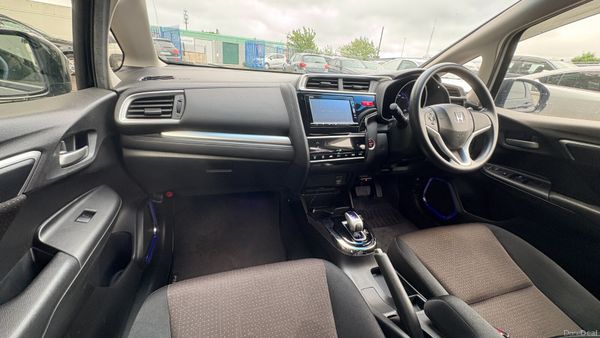 Honda Fit 1.5 Hybrid Petrol 2016 389902767