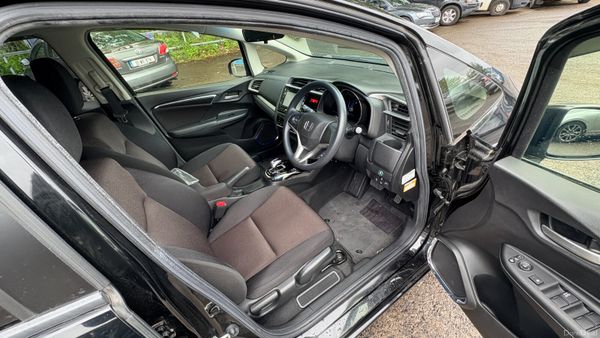 Honda Fit 1.5 Hybrid Petrol 2016 389902769