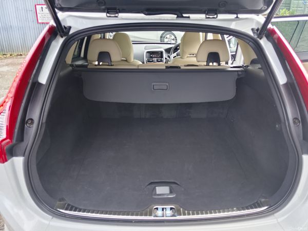 XC60 // PANORAMIC ROOF // AUTO 389939777