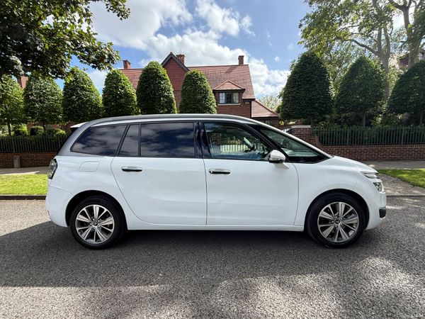 ✅ 7 Seat. Automatic.  Glass-roof.   2-yr Warranty 390043867