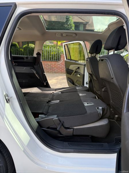 ✅ 7 Seat. Automatic.  Glass-roof.   2-yr Warranty 390043927