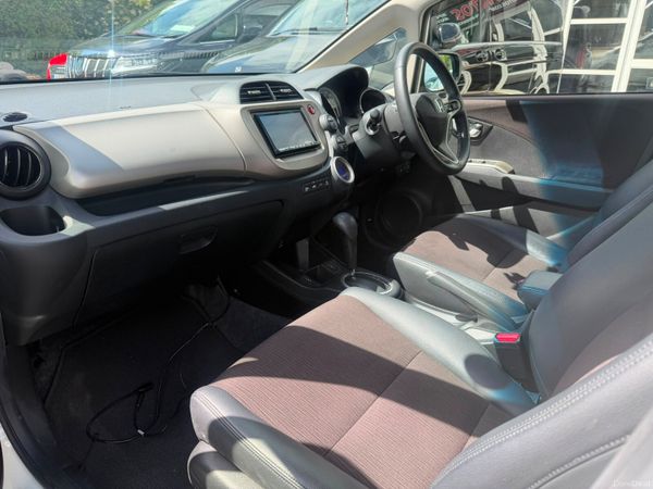 13 HONDA FIT HYBRID LEATHER 390056695