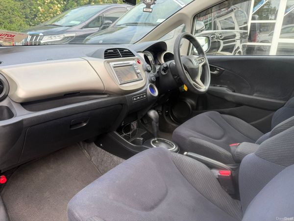 12 HONDA FIT HYBRID 1.3 390056937