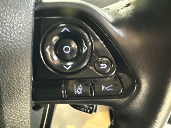2022 Toyota Prius 1.8 Hybrid Auto,42K Miles 390059559