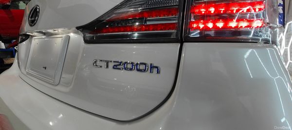 2016 Lexus CT200- lowest milage in market 390065309