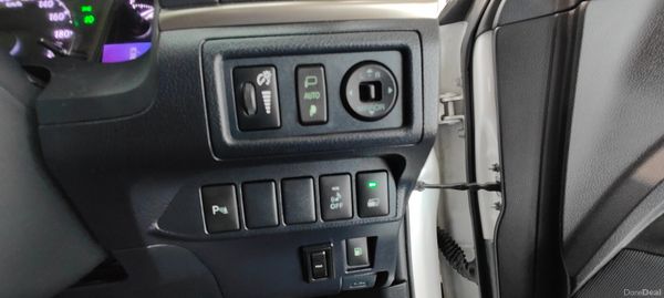 2016 Lexus CT200- lowest milage in market 390065323