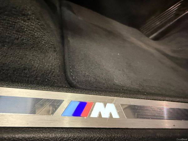 221 BMW X5 45E M-Sport 390079755
