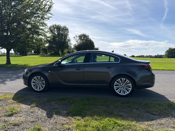 Opel Insignia 2015 SE 2.0 CDTI Low Mileage 390079789