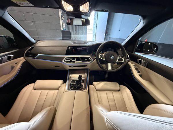 221 BMW X5 45E M-Sport 390079729