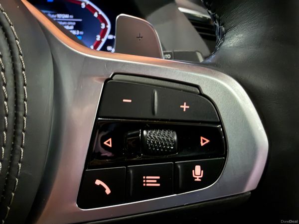 221 BMW X5 45E M-Sport 390079739