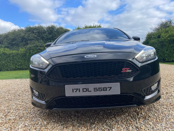 Ford Focus 2017 ST Line Diesel 390019565