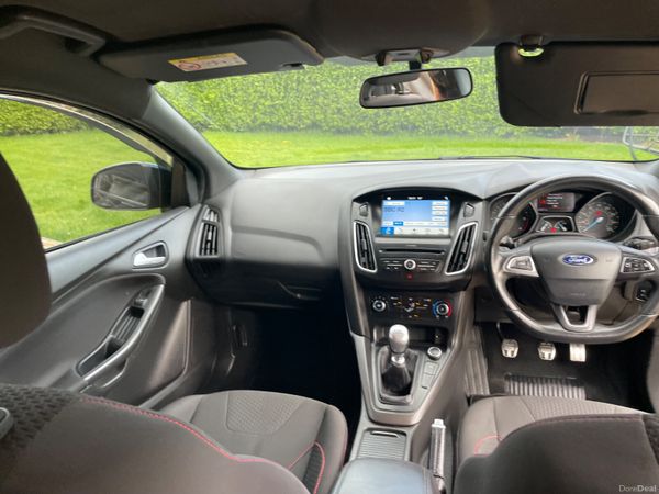Ford Focus 2017 ST Line Diesel 390019581