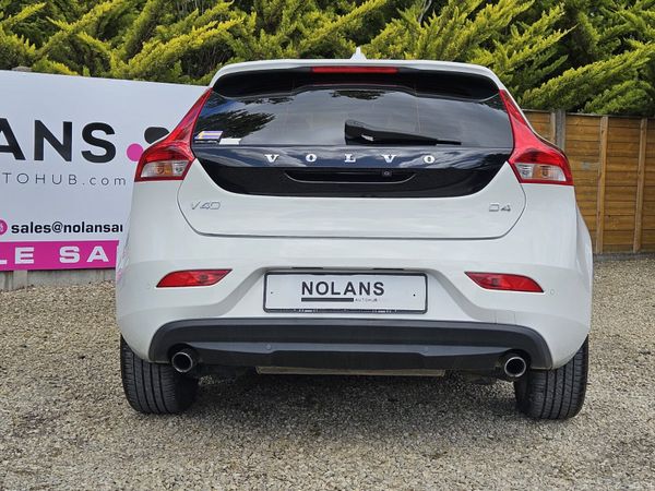 VOLVO V40 D4 2.0 DIESEL D4 AUTO NEW NCT 390021945