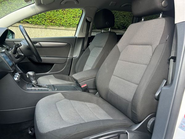 2013 VOLKSWAGEN PASSAT ESTATE PETROL AUTOMATIC 390022599
