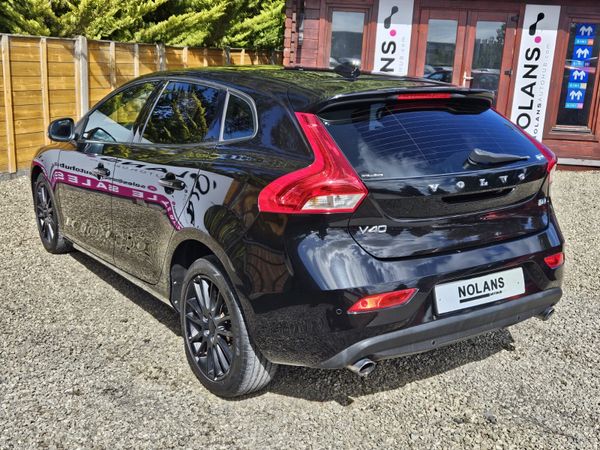 VOLVO V40 D4 AUTO DIESEL NEW NCT 390027267