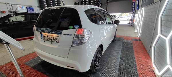 2014 Honda Fit- 1.3 Petrol Hybrid Fresh NCT 390154791