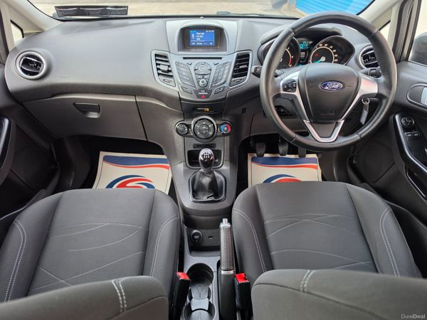 Ford Fiesta 2017 390165199