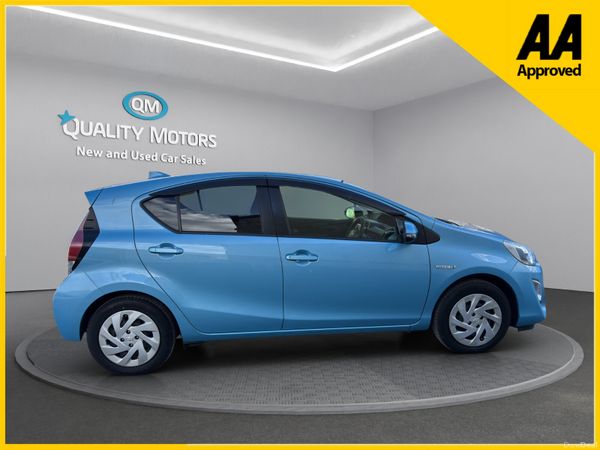 2017 TOYOTA AQUA PETROL HYBRID (S56) 390178715