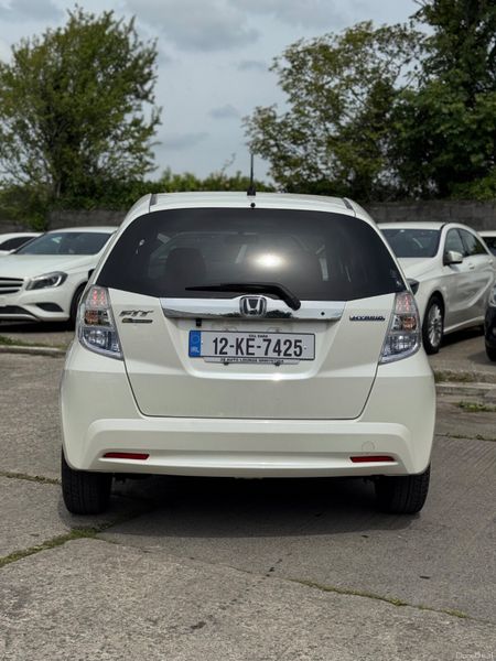 Honda Fit 1.3 Hybrid Automatic 66000 KM 2012 2KEYS 390190385
