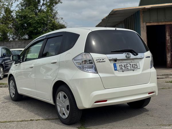 Honda Fit 1.3 Hybrid Automatic 66000 KM 2012 2KEYS 390190393