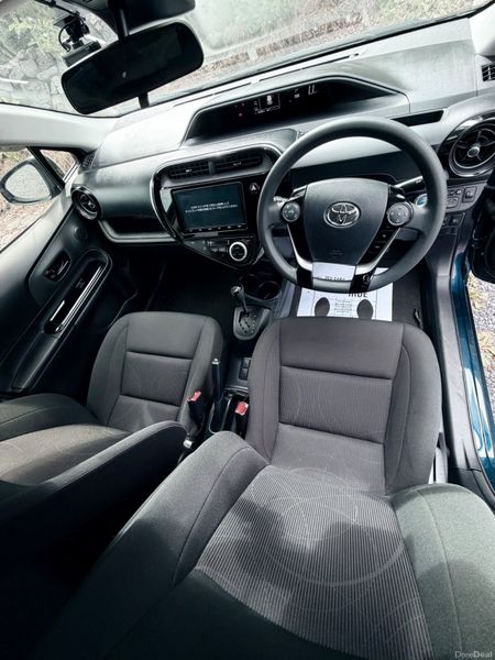 2018 Toyota Aqua Hybrid | ONLY 25,000 KM | AUTO 390110283