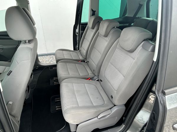 SEAT Alhambra 2014 (7 Seater ) 390122811