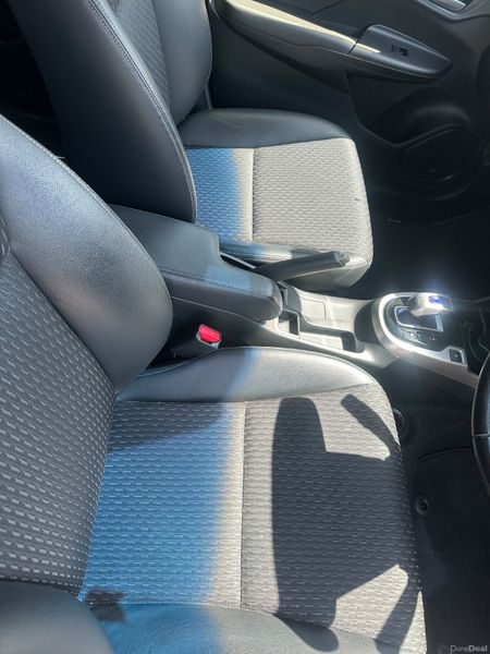 2017 Honda Fit 1.5 Hybrid – Full Option 390130327