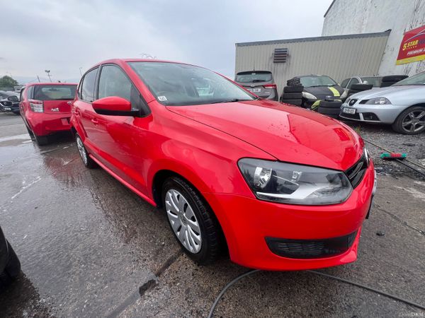 2013 Volkswagen Polo, 2 of 14