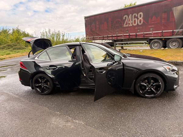 Lexus IS 300H (2018) 2.5L Petrol Hybrid 390253713