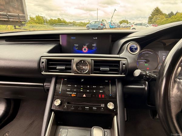 Lexus IS 300H (2018) 2.5L Petrol Hybrid 390253723