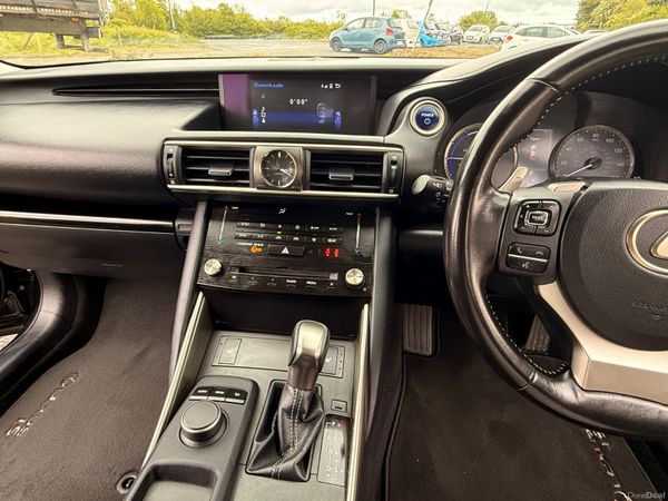 Lexus IS 300H (2018) 2.5L Petrol Hybrid 390253725