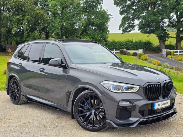 BMW X5 2021 390254109