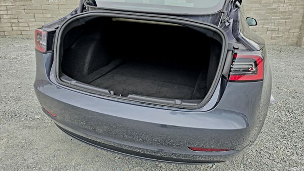 🔥 2022 Tesla Model 3 RWD 390262127