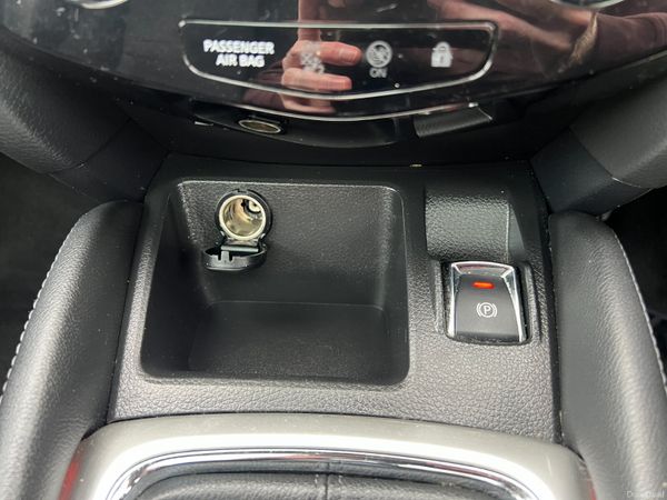 2017 (172) Nissan Qashqai N-Connecta 1.5 DCI 390268539