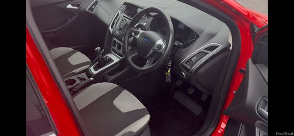 Ford Focus 2014 1.0 EcoBoost 390285687