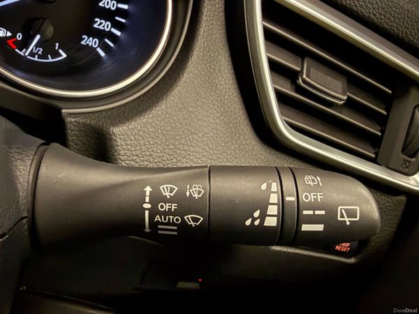 202 Nissan Qashqai 1.3 SE * V LOW KLMS * 390297677