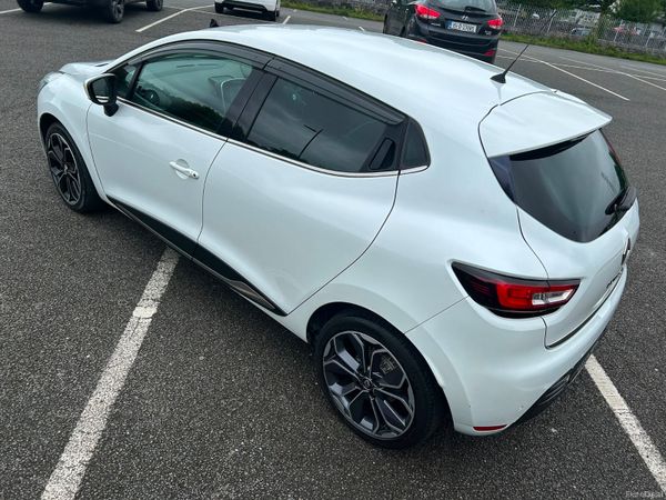 RENAULT CLIO 2017 AUTOMATIC 390201159